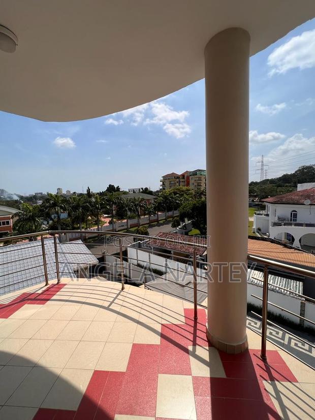 Furnished 2bdrm Apartment in East Legon for sale · Photo 8