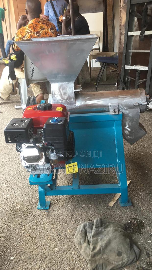 Palm Nut Fiber Separator Machine: · Photo 3