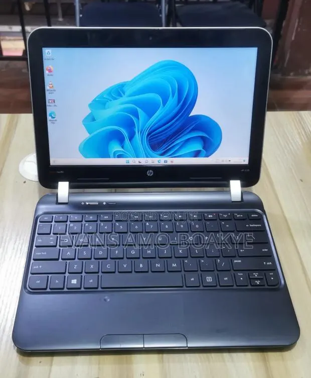 Laptop HP 3125 6GB AMD HDD 500GB · Photo 1