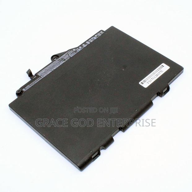 HP/COMPAQ EB820 G3/Sn03xl Replacement Laptop Battery · Photo 2