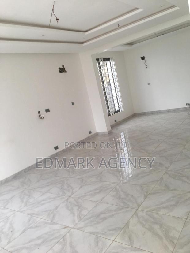4bdrm House in Achimota Mall for sale · Photo 5