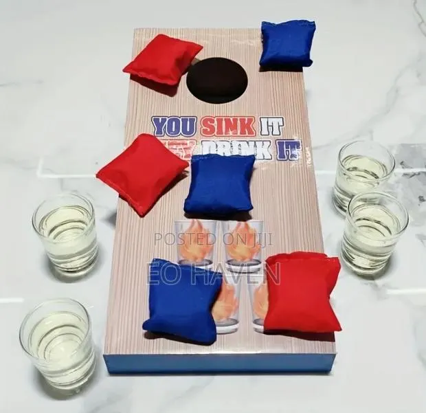 Wooden Bean Toss Game · Photo 1