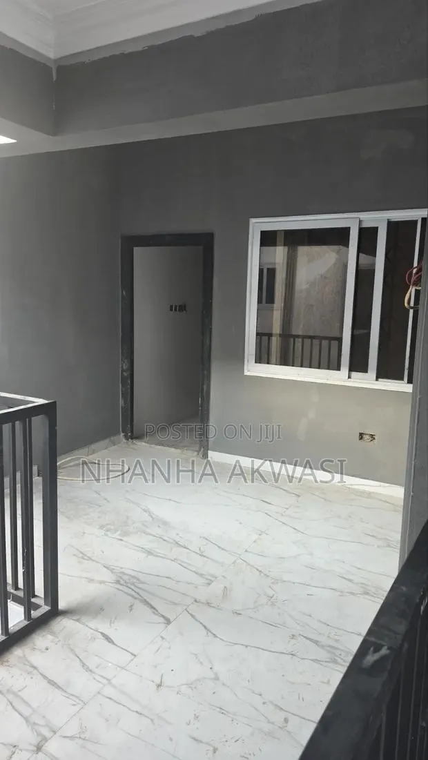 3bdrm Apartment in Lashibi Mf, Sakumono for rent · Photo 1