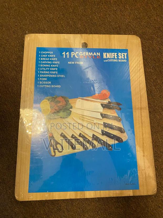 Knife Set With Cutting Board · Photo 1