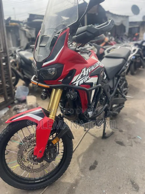 Honda CBR 2023 Red · Photo 1