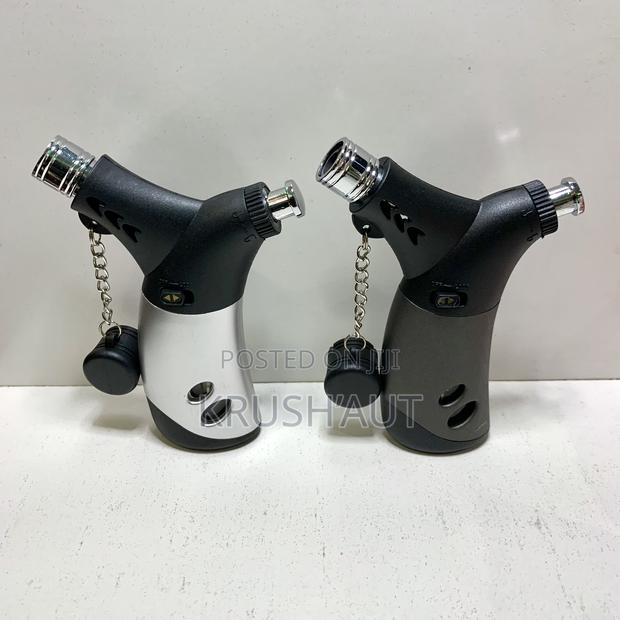 Jet Flame Refillable Lighters · Photo 4