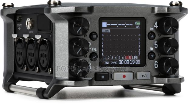 Zoom F6 Multitrack Field Recorder · Photo 1