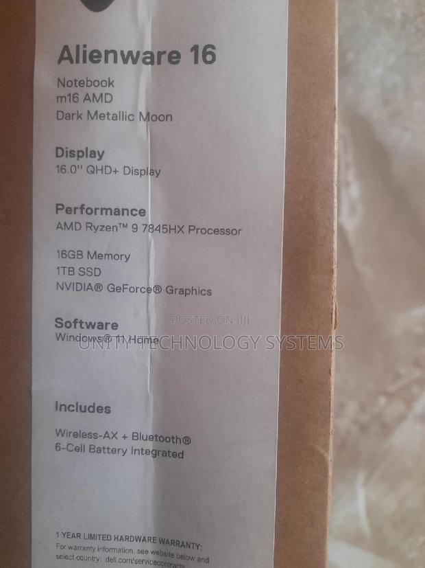 New Laptop Dell Alienware M16 16GB AMD Ryzen 9 SSD 1T · Photo 3