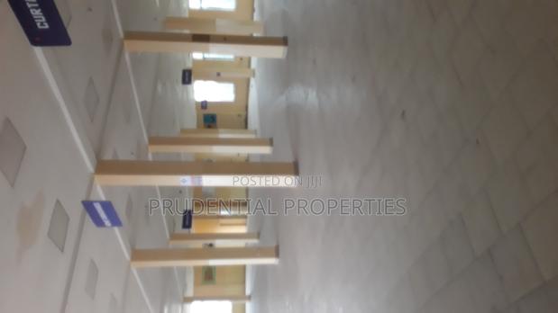 Shopping Mall for Rent at Weija · Photo 1