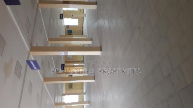 Shopping Mall for Rent at Weija · Photo 6