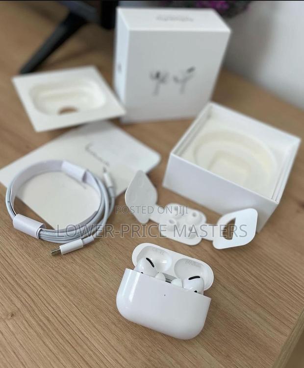 Original Apple Airpods 3, 3rd Gen. · Photo 1