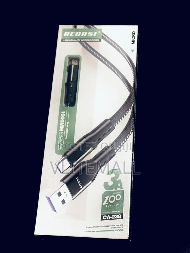 High Performance Micro Charging Cable (CA-238) · Photo 3