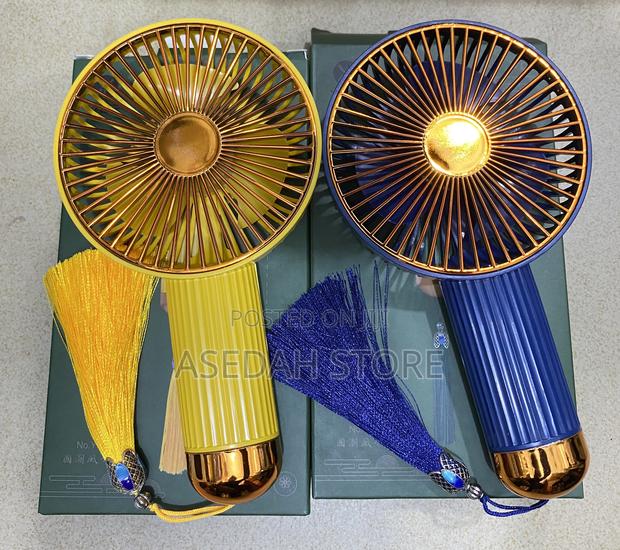 Portable Hand Fan · Photo 1
