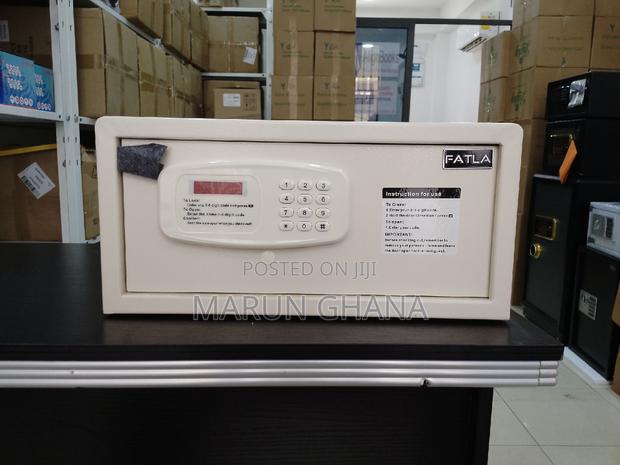 FATLA Safes Product -e-2042a (Hotel Safe With Digital Lock) · Photo 1