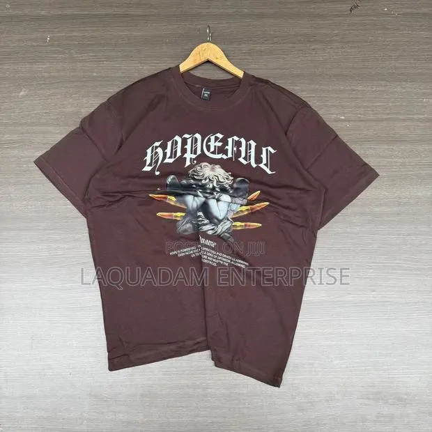Neat T-Shirt · Photo 1