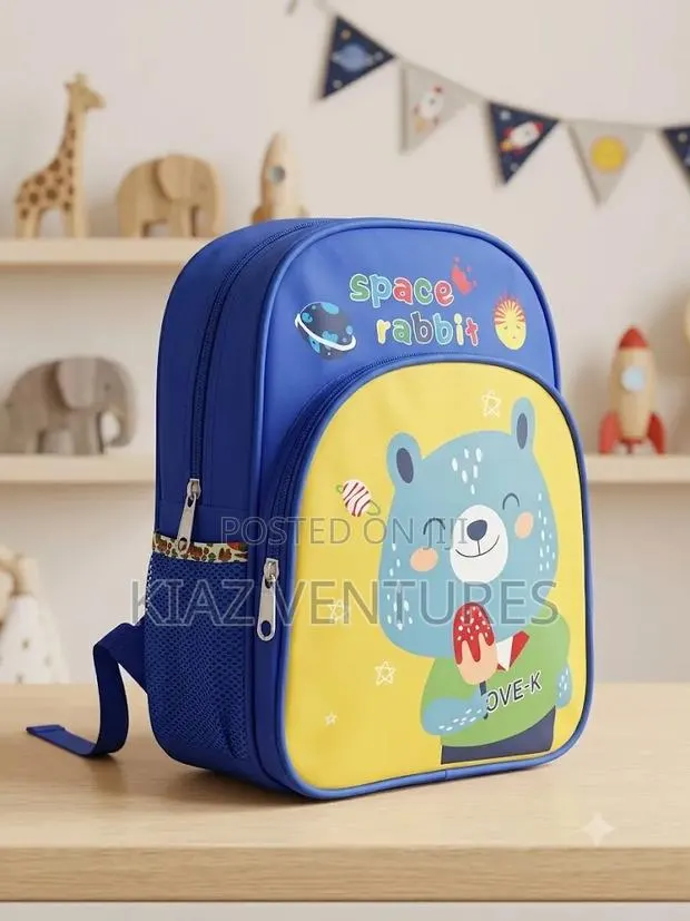Space Rabbit Kids Backpack · Photo 1