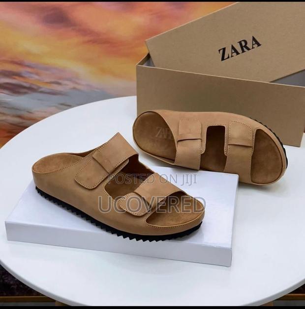 Zara Two Straps Slippers · Photo 2