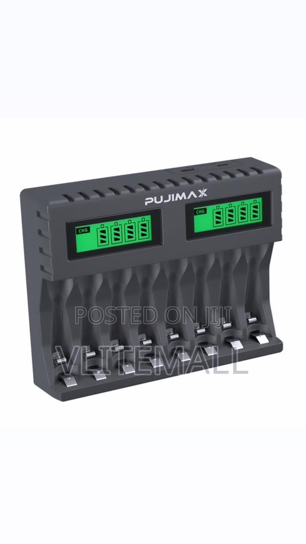 Pujimax 8-Slot LCD Intelligent Display Charger ( Aa / Aaa ) · Photo 2