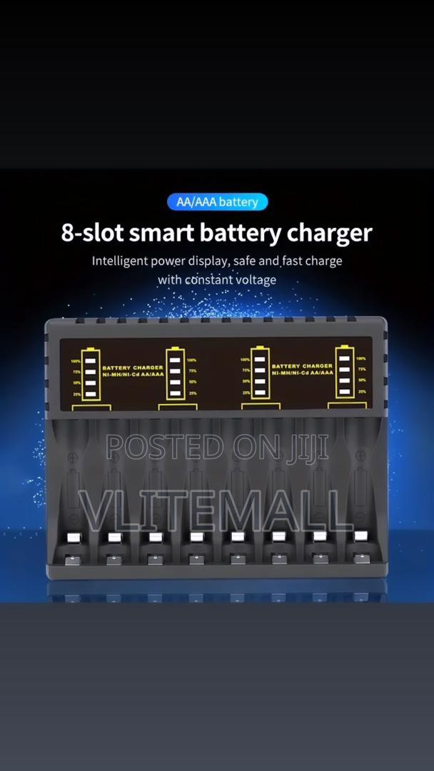 PUJIMAX Smart Battery Charger 8 Slots With LED Indicator · Photo 2