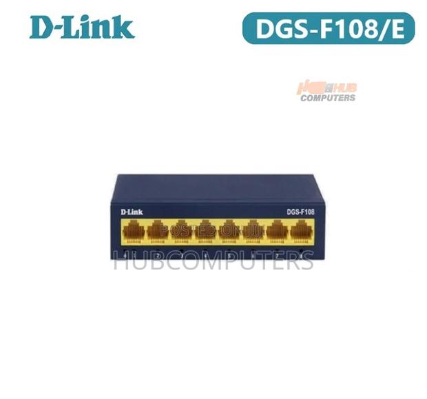 D-Link DGS-1008a 8 Port Gigabit Desktop Switch · Photo 1