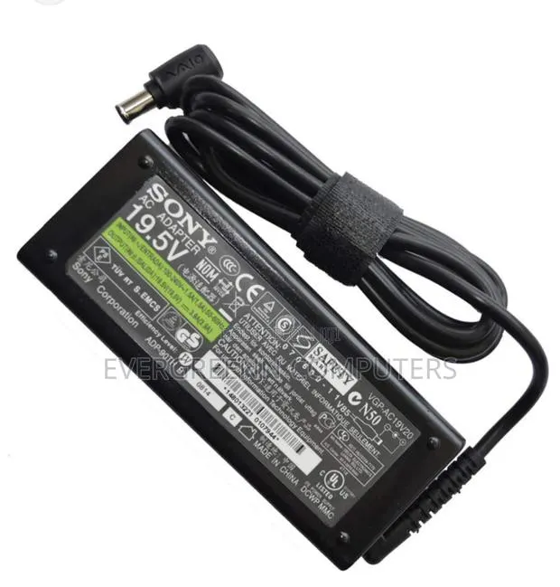 Sony Laptop Charger · Photo 1