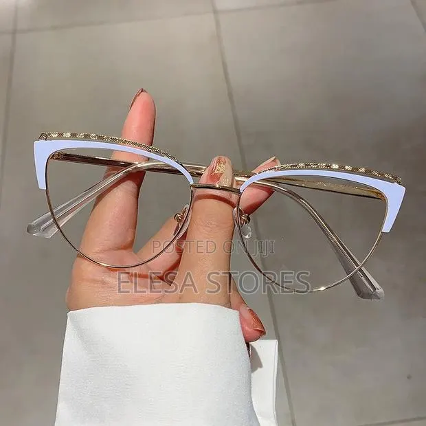 Anti-Blue Light Protective Glasses · Photo 1