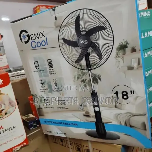 Rechargeable Fan Light · Photo 1
