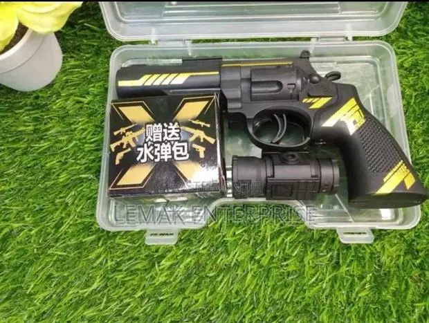 Toy Gun With Bullets · Photo 2