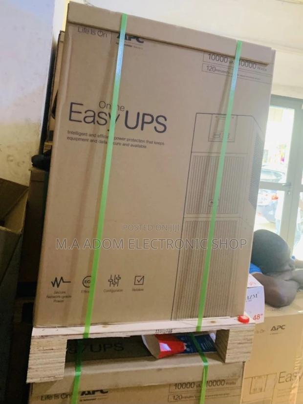 Sealed in Box APC Easy UPS 10kva Online SRV 10000va 230V. · Photo 1