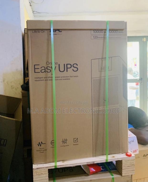 Fresh in Box APC Easy UPS 10kva Online SRV 10000va 230V. · Photo 1