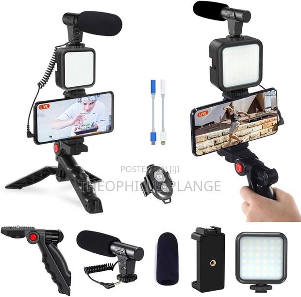 Vlog, Live Streaming, and Selfie Videos Recording Kit · Photo 1