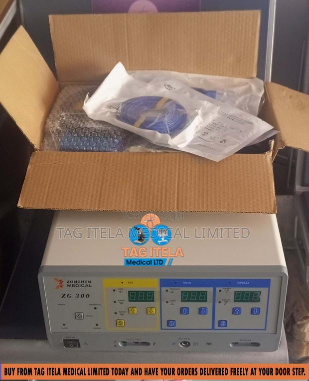 Diathermy Machine (ZG-300) · Photo 2