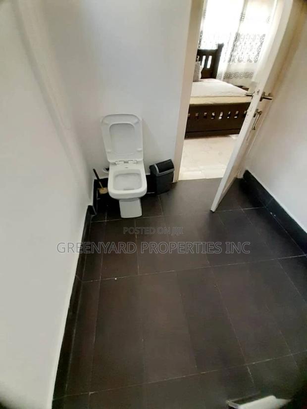 Furnished 4bdrm Duplex in Airport Residential for sale · Photo 2