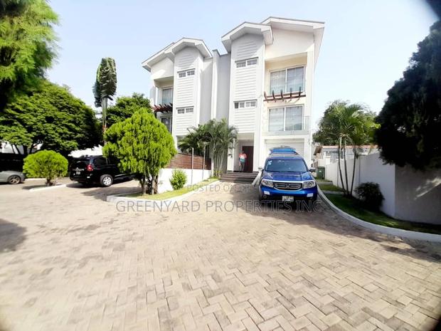 Furnished 4bdrm Duplex in Airport Residential for sale · Photo 1