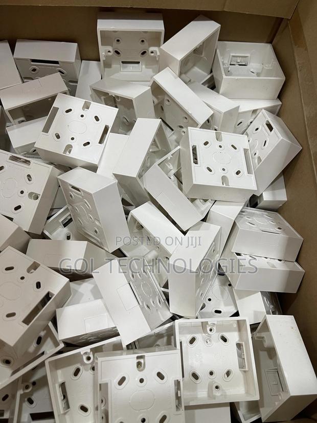 Patress or Conduit Box 3x3 · Photo 1