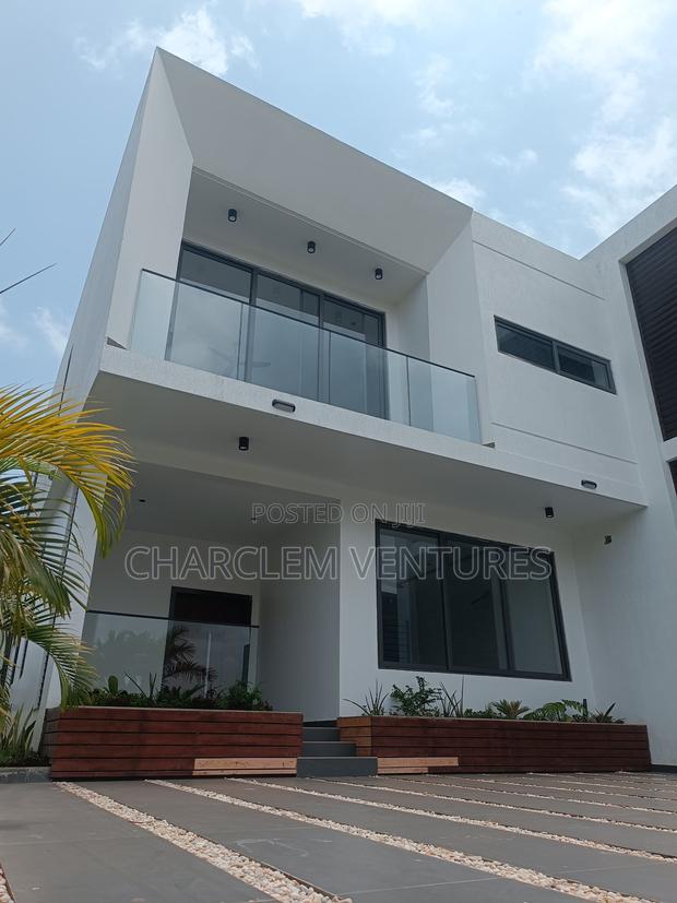 3bdrm House in Charclem Ventures, Dome for sale · Photo 1