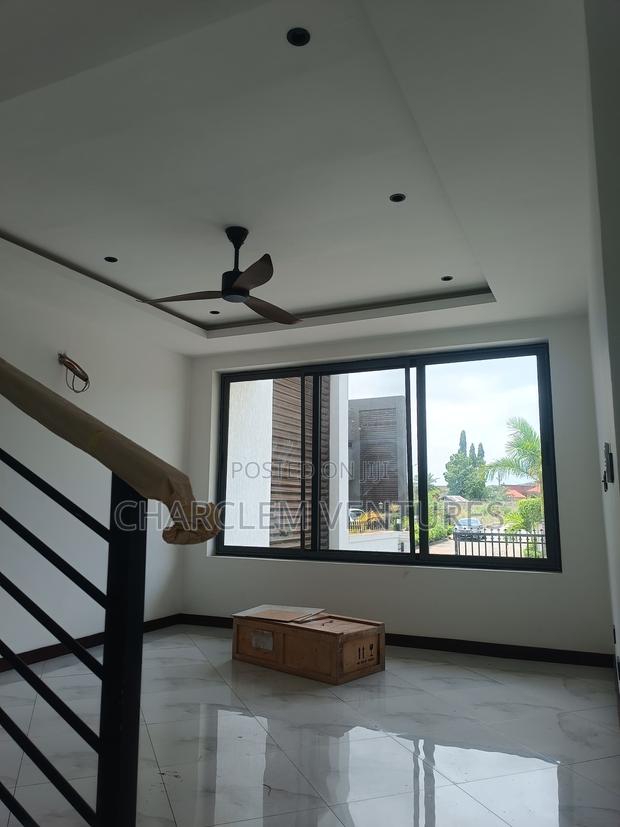 3bdrm House in Charclem Ventures, Dome for sale · Photo 2