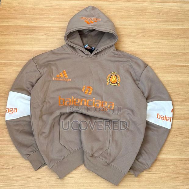 Quality Heavy 100% Cotton Non Fading Hoodies · Photo 2