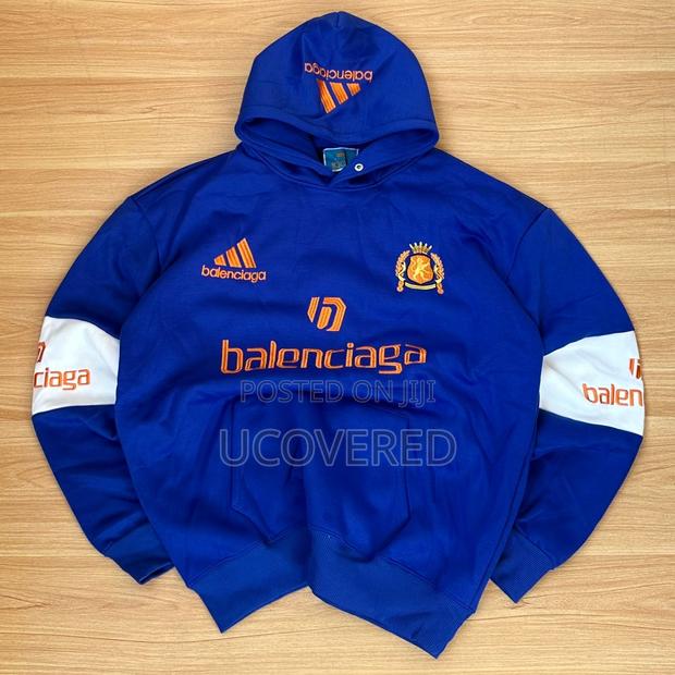 Quality Heavy 100% Cotton Non Fading Hoodies · Photo 5