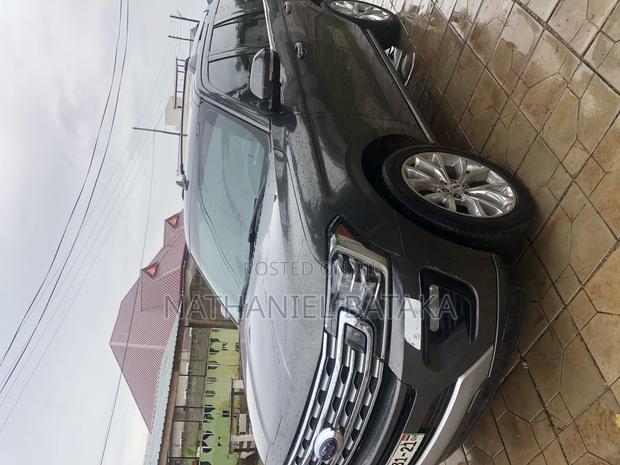 SUV Car Rental Services for Ur Comfort and Safety