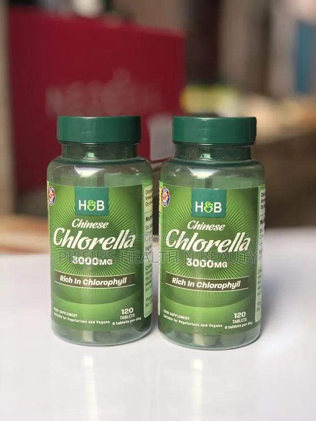 Holland Barrett Chlorella Rich in Chlorophyll 3000mg 120s · Photo 1
