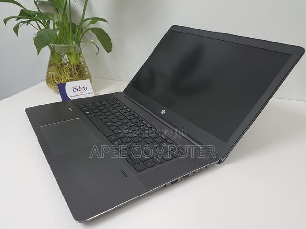 Laptop HP ZBook Studio G4 16GB Intel Xeon SSD 512GB · Photo 2