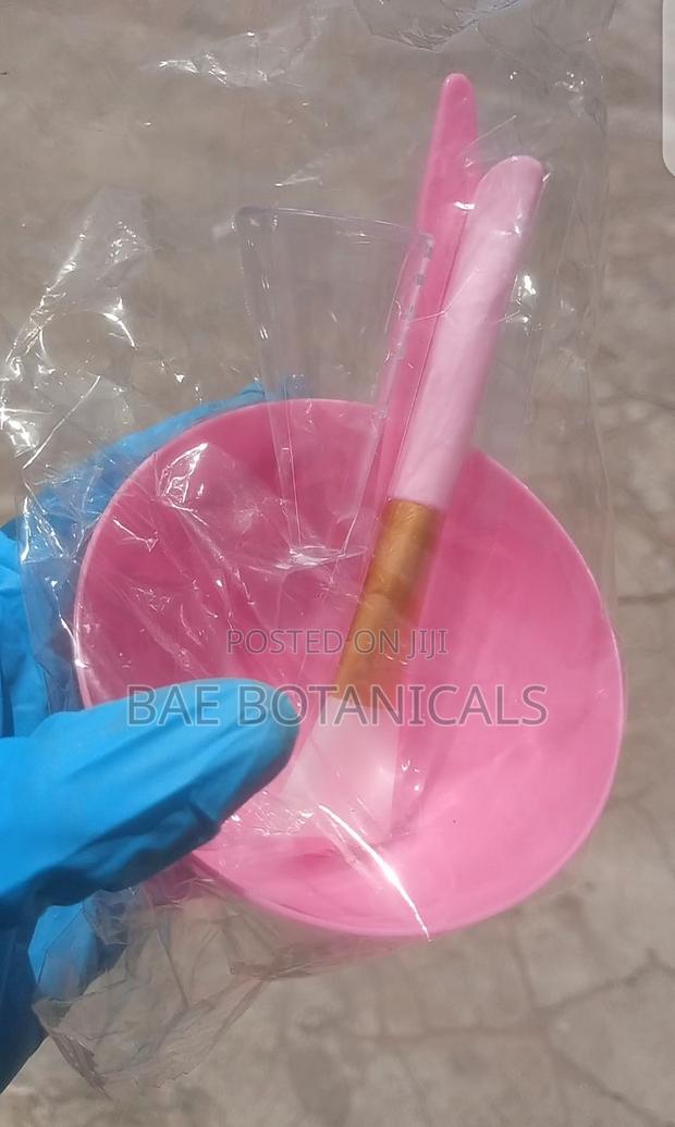 4 Piece Mixing Bowl Set · Photo 1