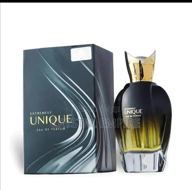 Extremely Unique Perfume · Photo 4
