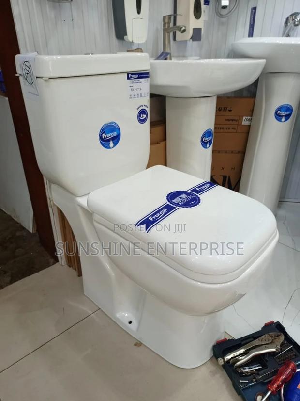 Frencia Squad Water Closet · Photo 1