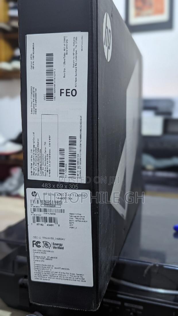 New Laptop HP Envy 14 8GB Intel Core I5 SSD 512GB · Photo 2