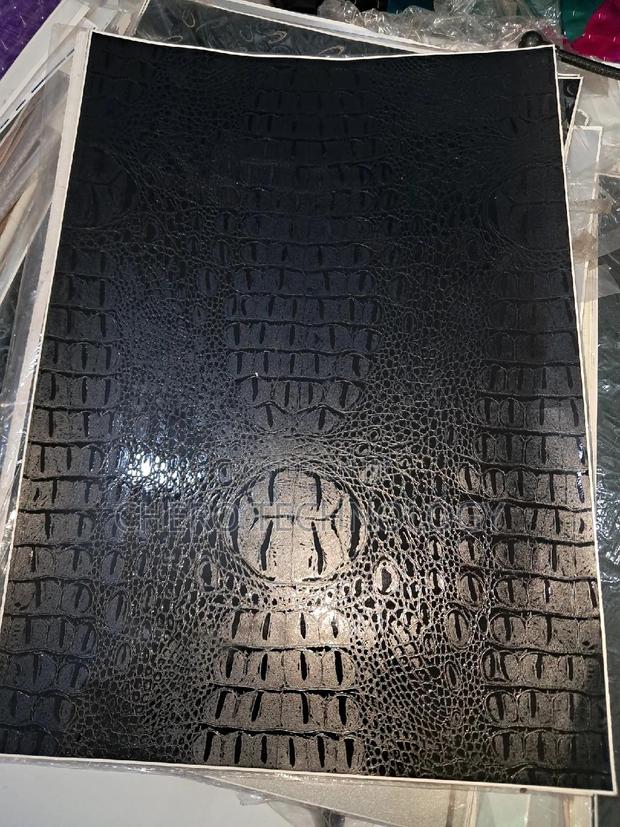 Original Laptop Skin(Anti Scratch) · Photo 2
