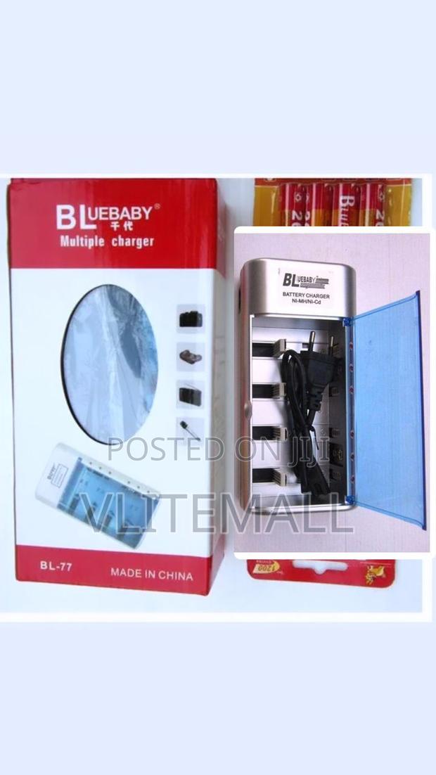 Bluebaby Universal Standard Battery Charger · Photo 1