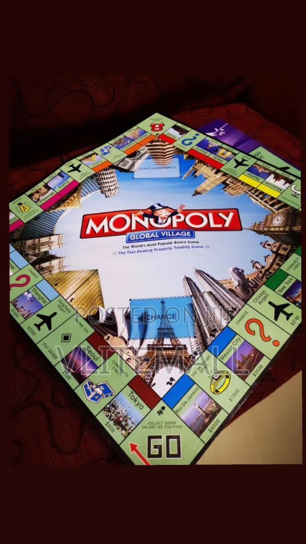 Monopoly Global Village · Photo 2