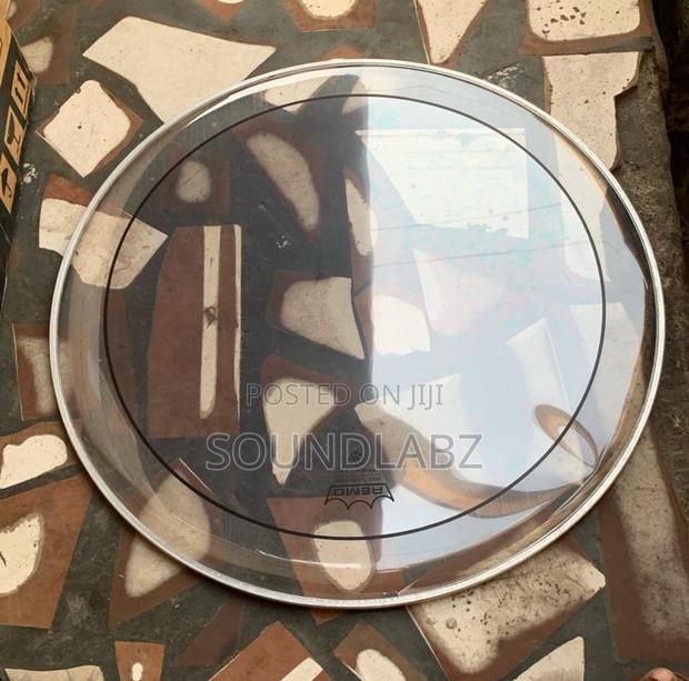 Remo 22inches Double Coated Bass Vellom · Photo 1